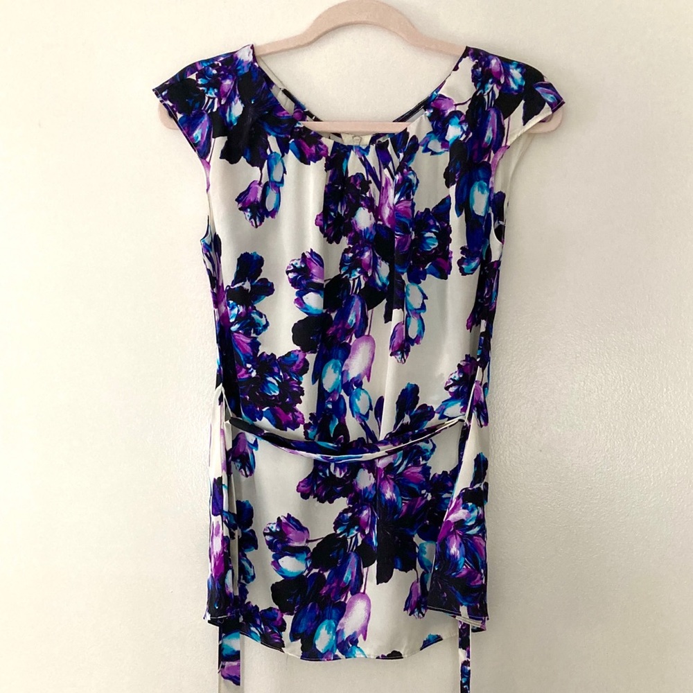 Worthington floral cap sleeve blouse